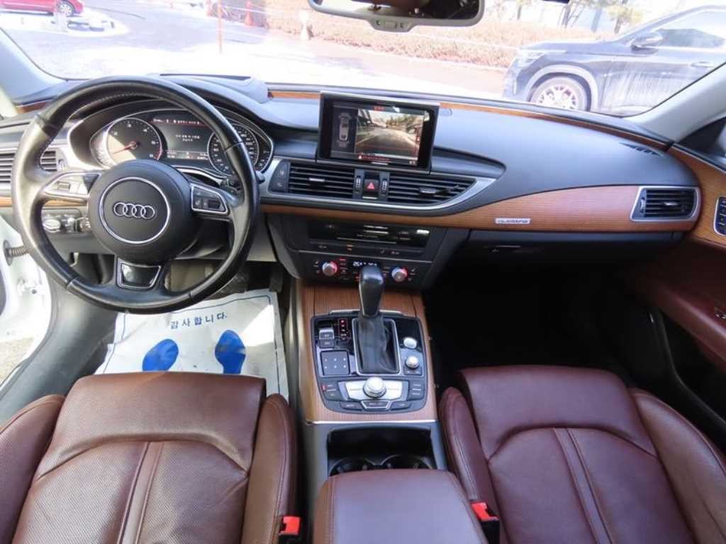 아우디 A7 55 TDI 콰트로 프리미엄 이미지 8