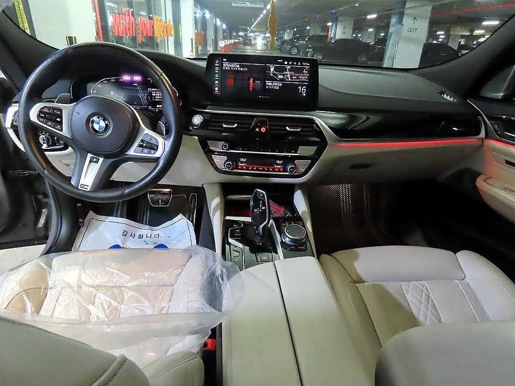 BMW 그란투리스모 6시리즈 GT (G32) 630i xDrive 월드 프리미어 에디션 이미지 10