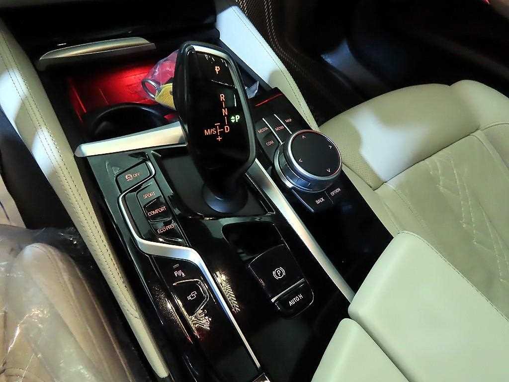 BMW 그란투리스모 6시리즈 GT (G32) 630i xDrive 월드 프리미어 에디션 이미지 12
