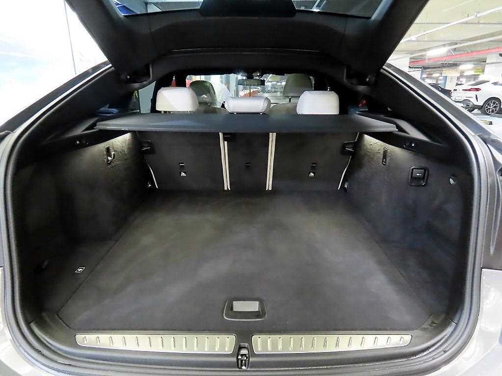 BMW 그란투리스모 6시리즈 GT (G32) 630i xDrive 월드 프리미어 에디션 이미지 17