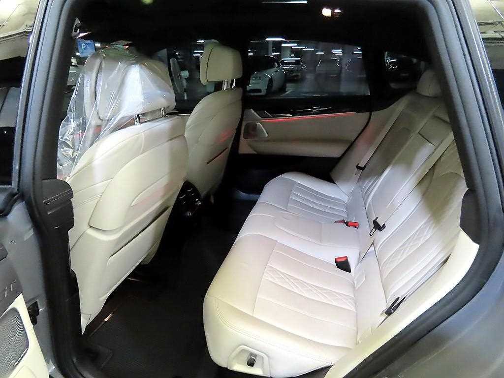 BMW 그란투리스모 6시리즈 GT (G32) 630i xDrive 월드 프리미어 에디션 이미지 7