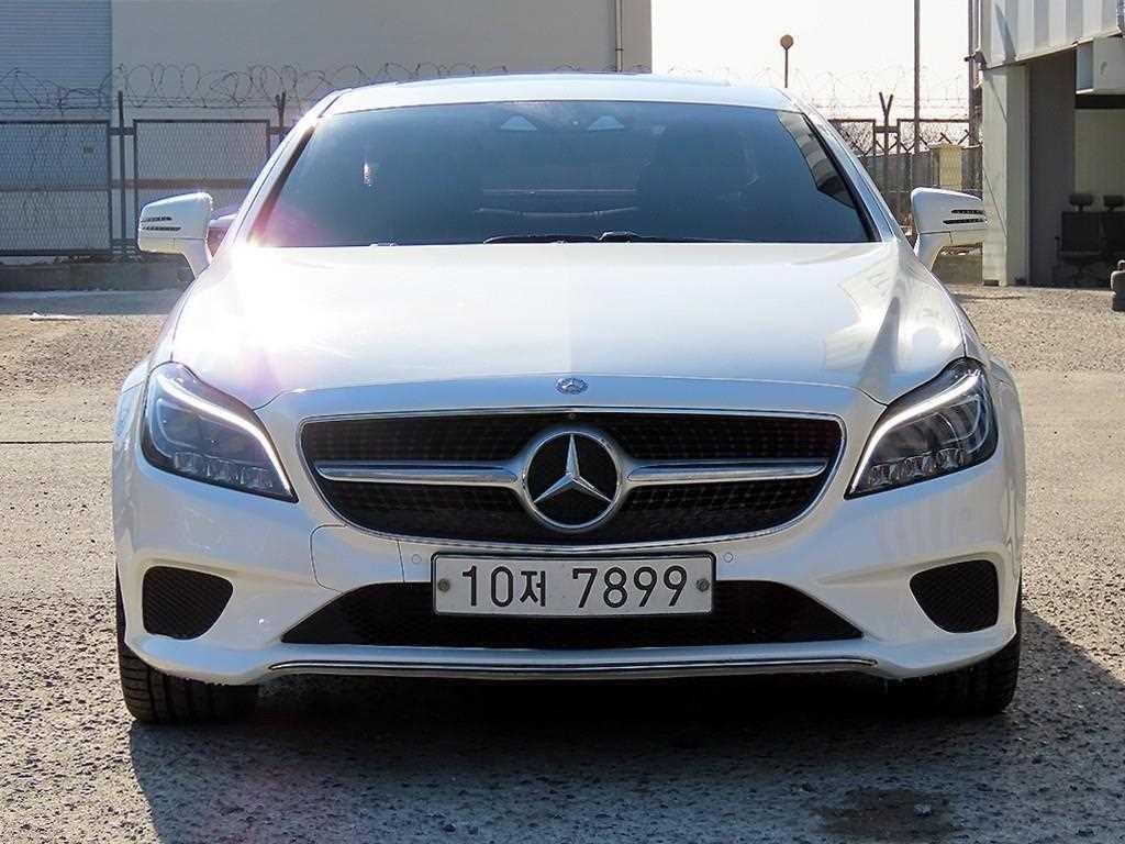 벤츠 CLS 클래스 CLS클래스 W218 CLS 250 d 4MATIC 이미지 1