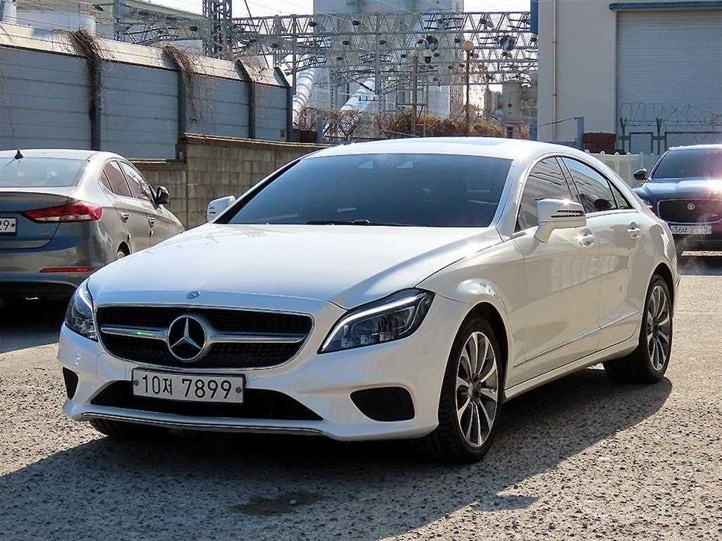 벤츠 CLS 클래스 CLS클래스 W218 CLS 250 d 4MATIC 이미지 2