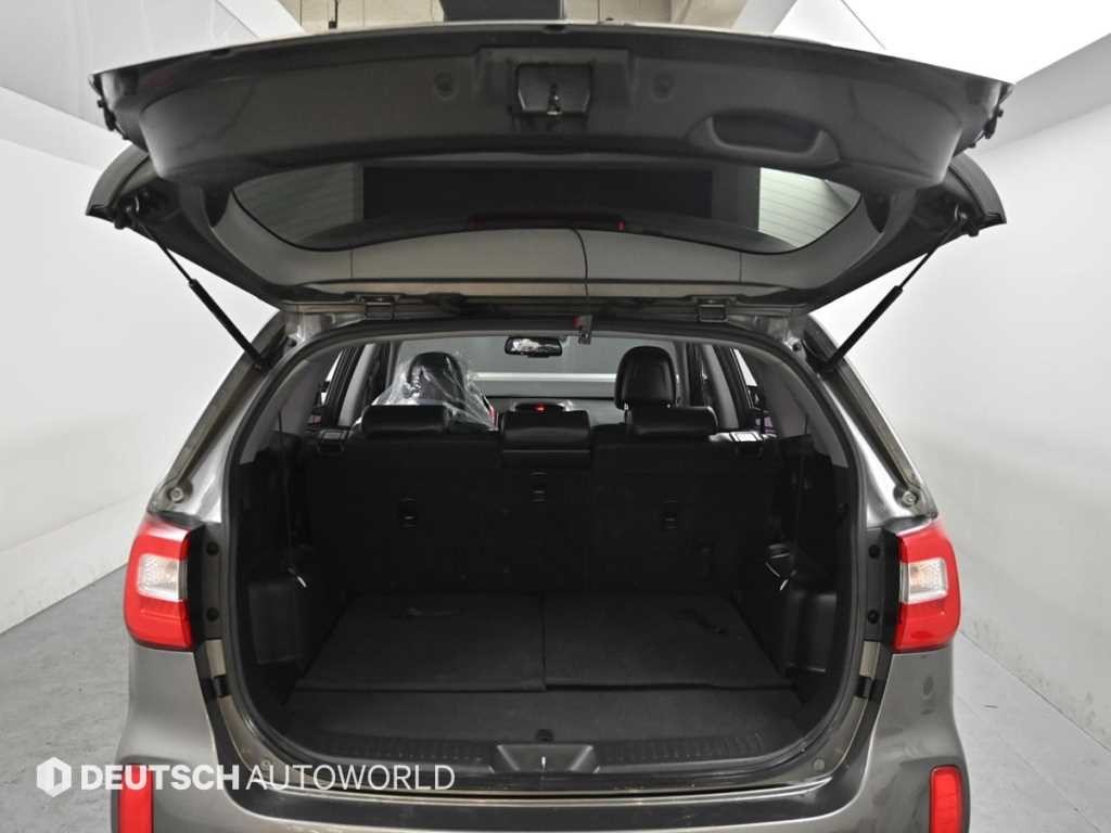기아 쏘렌토 뉴 쏘렌토 R 2WD 2.0 프레스티지 이미지 20
