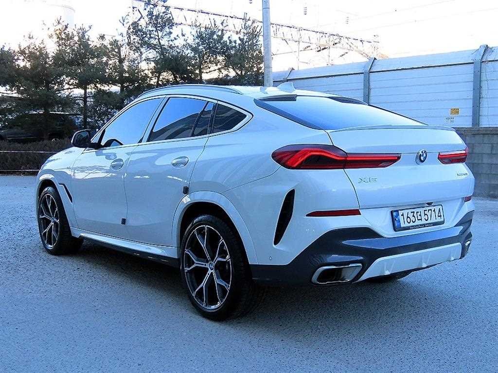 BMW X6 X6 (G06) xDrive 40i M 스포츠 이미지 3