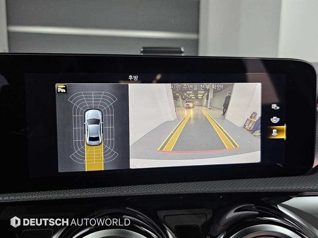 벤츠 A 클래스 A클래스 W177 AMG A35 4MATIC 세단 이미지 15