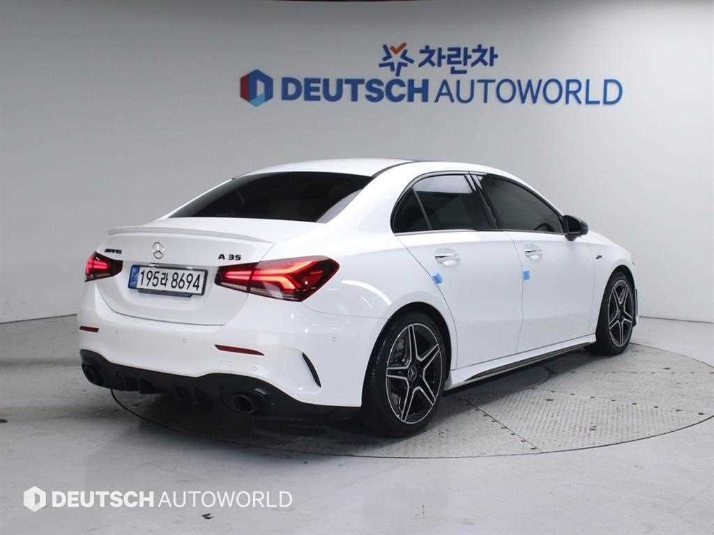 벤츠 A 클래스 A클래스 W177 AMG A35 4MATIC 세단 이미지 2