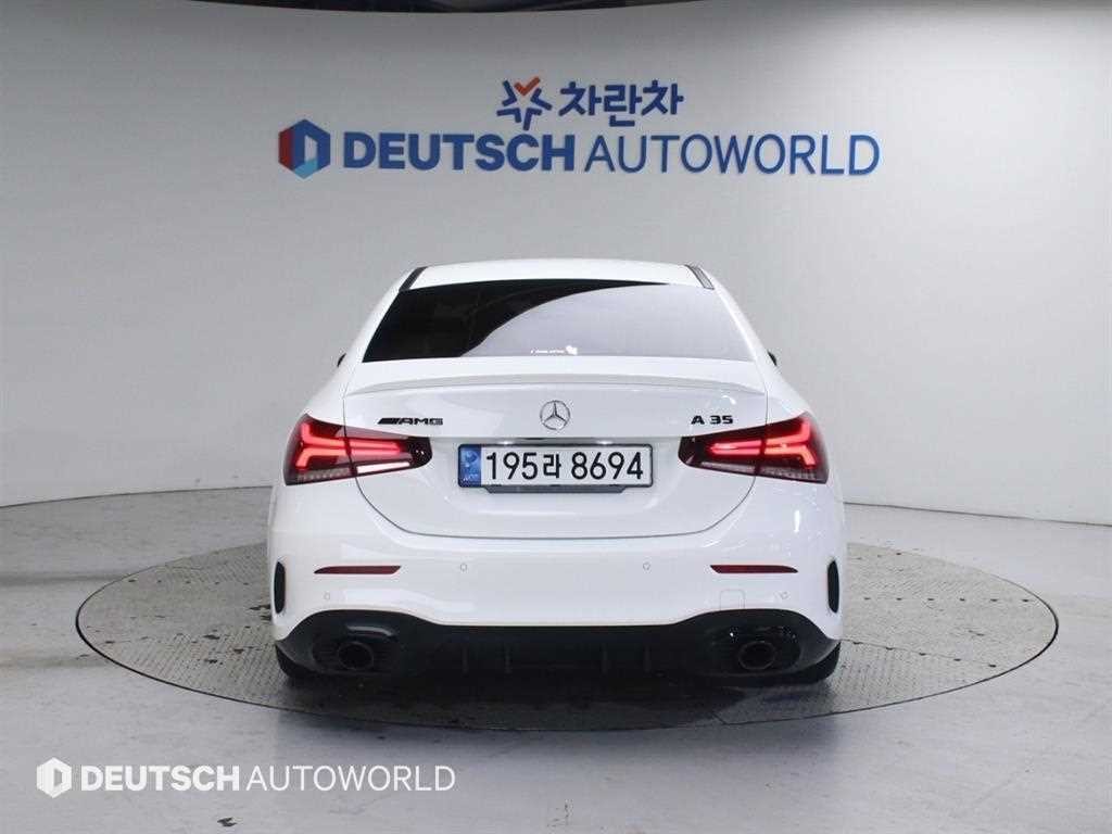 벤츠 A 클래스 A클래스 W177 AMG A35 4MATIC 세단 이미지 4