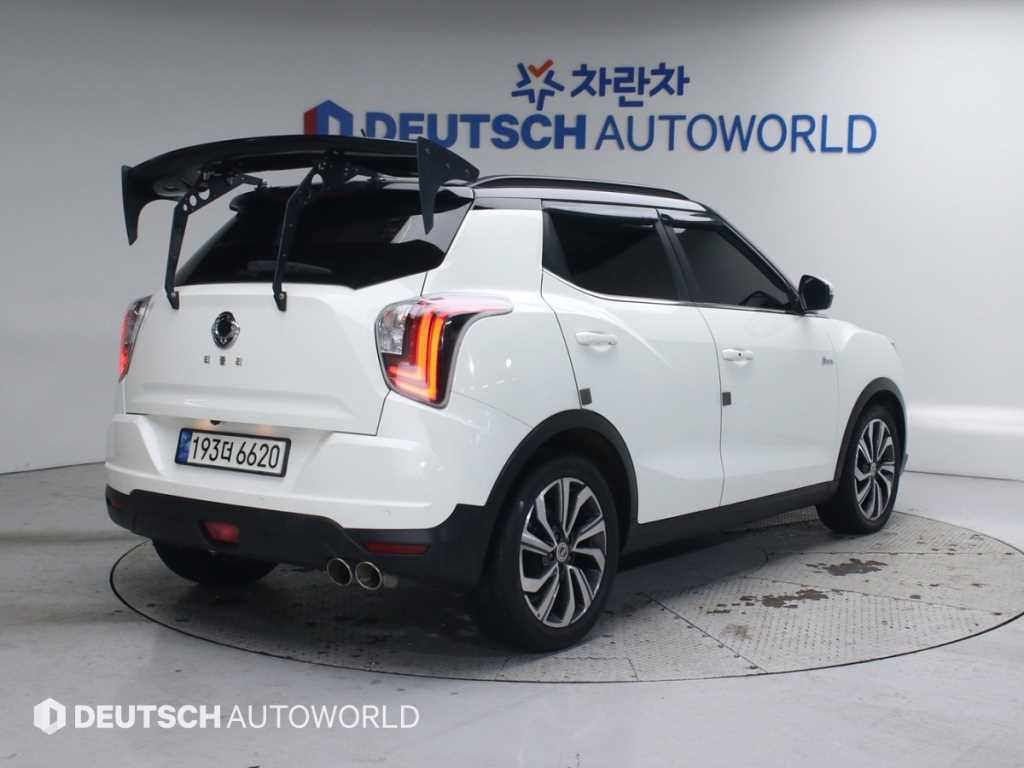 KG모빌리티(쌍용) 티볼리 베리 뉴 티볼리 4WD 가솔린 1.5 V3 이미지 3
