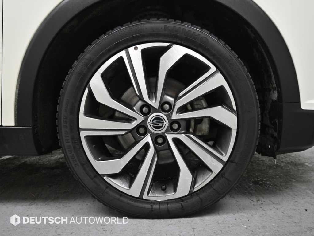 KG모빌리티(쌍용) 티볼리 베리 뉴 티볼리 4WD 가솔린 1.5 V3 이미지 5