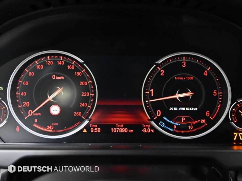 BMW X5 X5 (F15) xDrive M50d 이미지 9