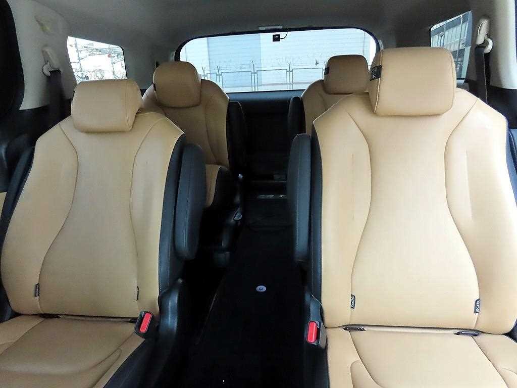 기아 카니발 카니발 4세대 디젤 9인승 프레스티지 이미지 7