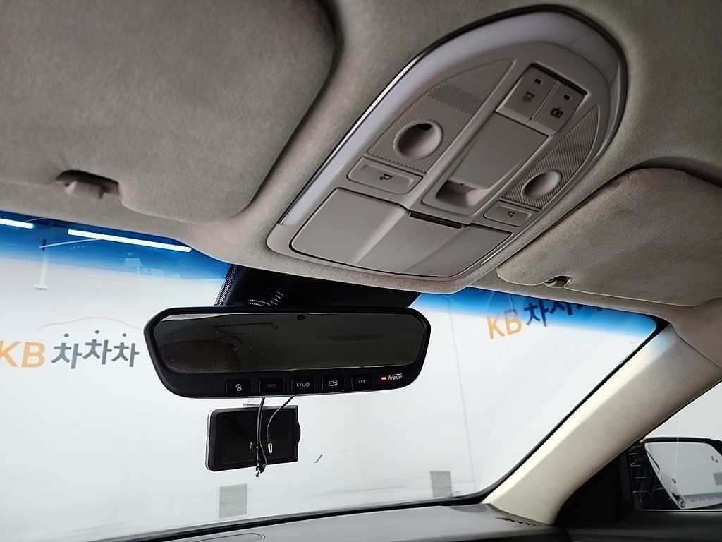제네시스 G80 3.8 GDI AWD 파이니스트 이미지 17