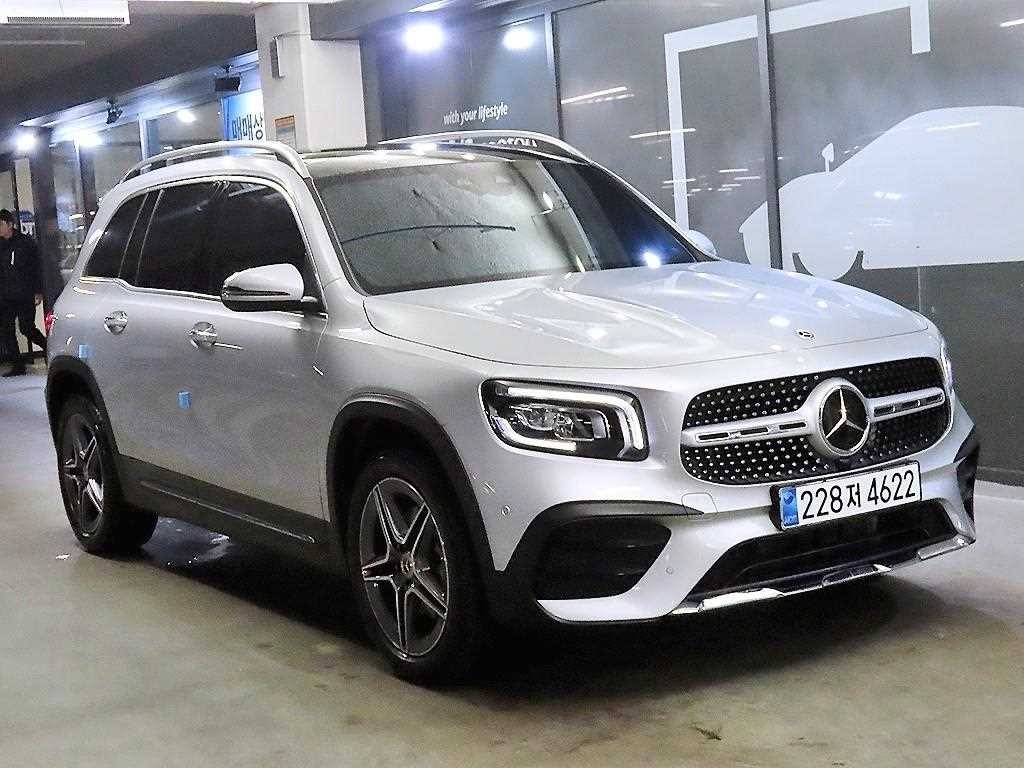 벤츠 GLB 클래스 GLB클래스 X247 GLB 250 4MATIC 이미지 1