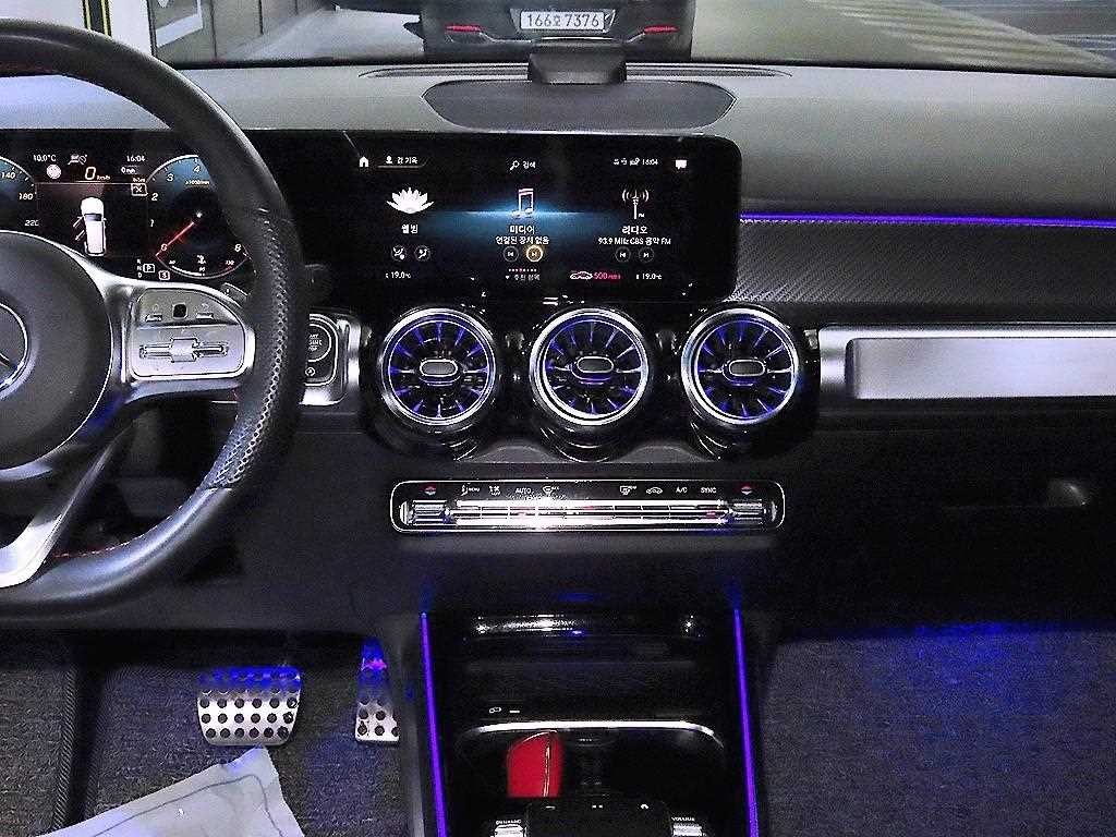 벤츠 GLB 클래스 GLB클래스 X247 GLB 250 4MATIC 이미지 11