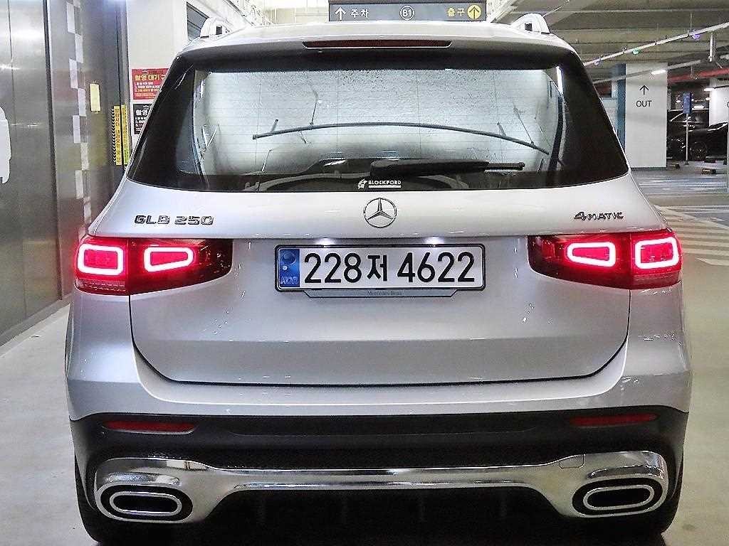 벤츠 GLB 클래스 GLB클래스 X247 GLB 250 4MATIC 이미지 5