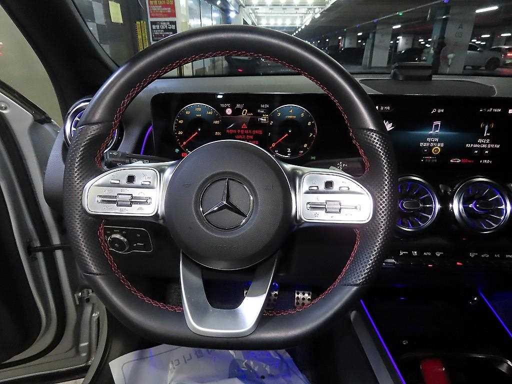 벤츠 GLB 클래스 GLB클래스 X247 GLB 250 4MATIC 이미지 8