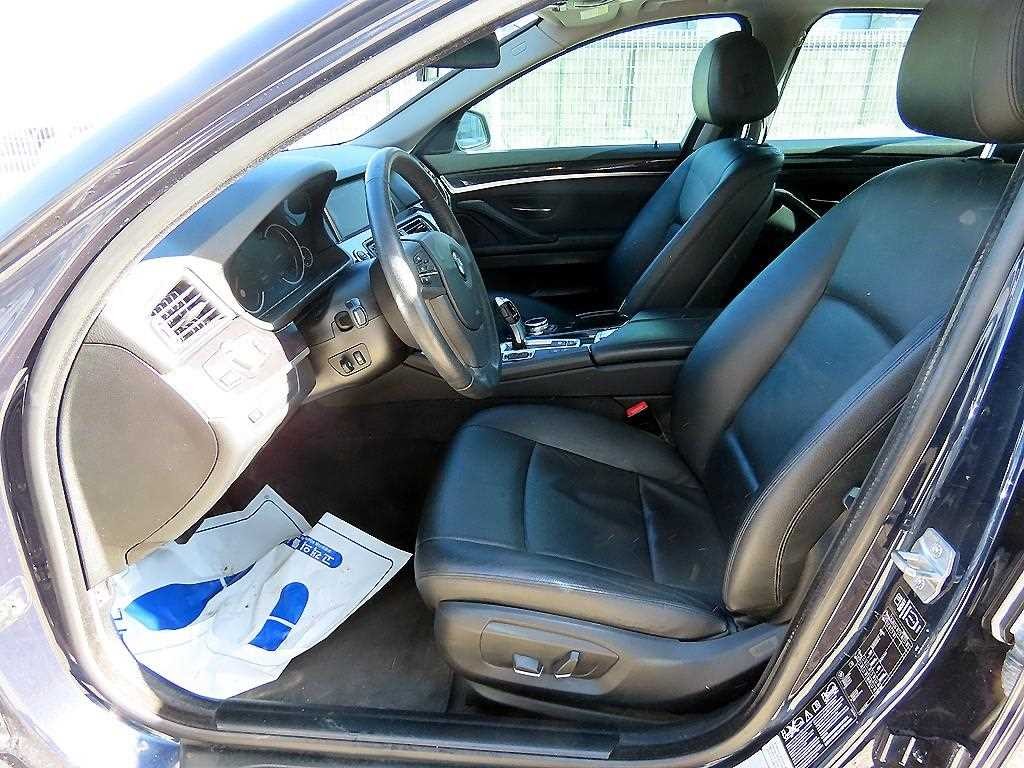 BMW 5시리즈 5시리즈 (F10) 520d xDrive 이미지 5
