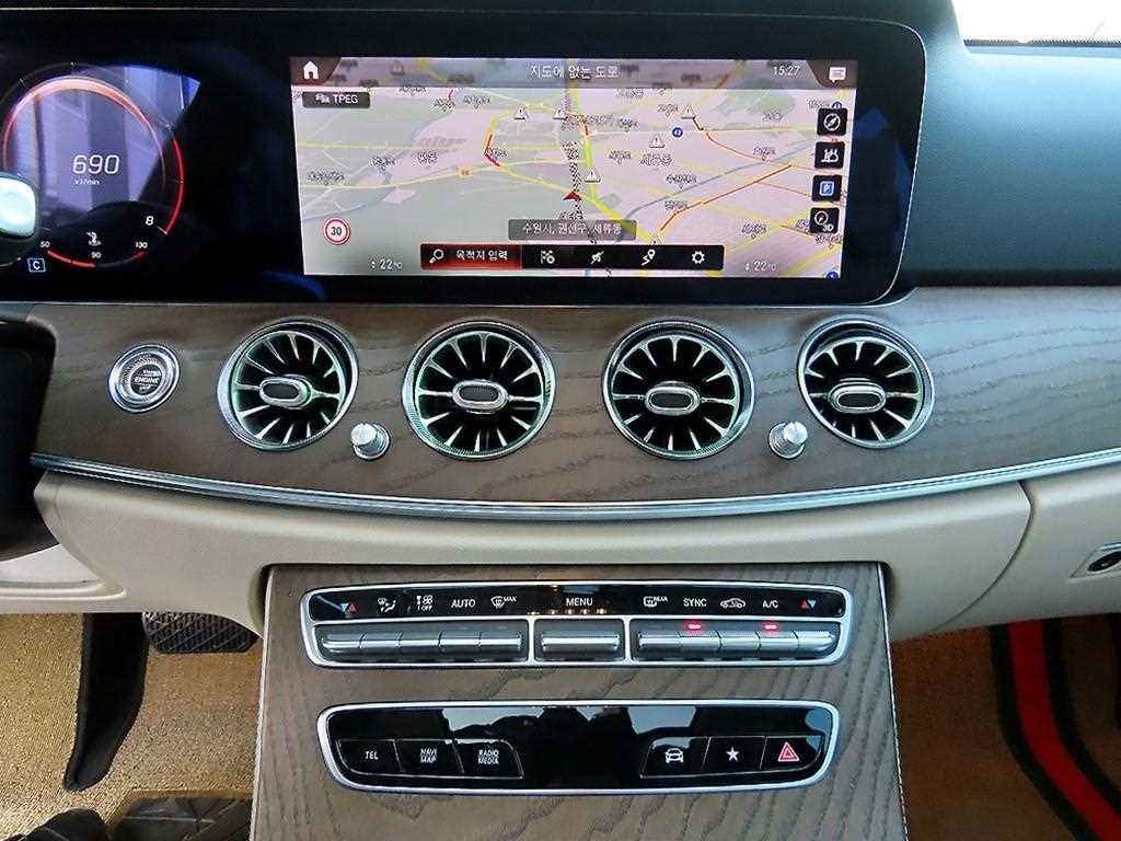 벤츠 E 클래스 E-클래스 W213 E250 익스클루시브 이미지 13