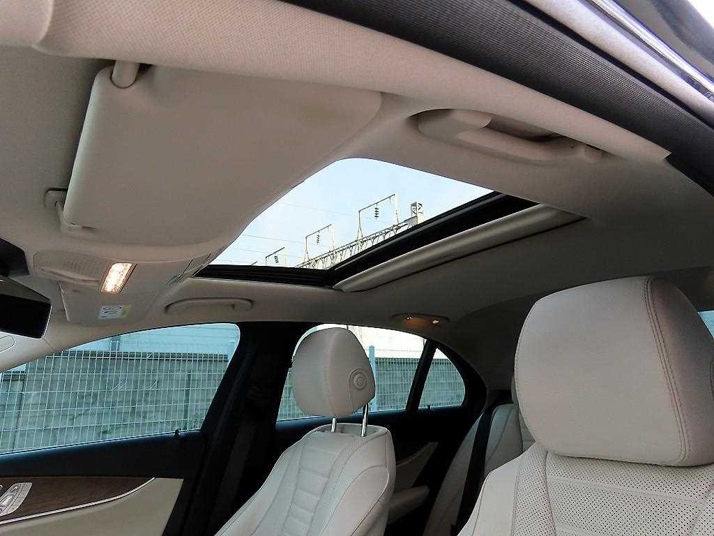 벤츠 E 클래스 E-클래스 W213 E250 익스클루시브 이미지 17