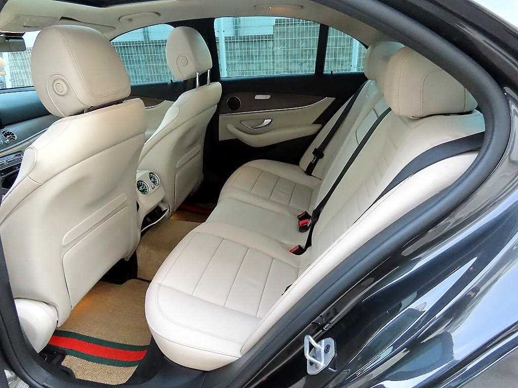 벤츠 E 클래스 E-클래스 W213 E250 익스클루시브 이미지 6