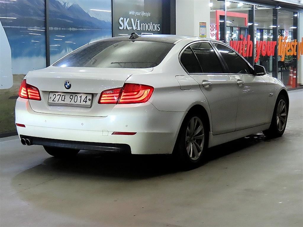 BMW 5시리즈 5시리즈 (F10) 520d 이미지 4