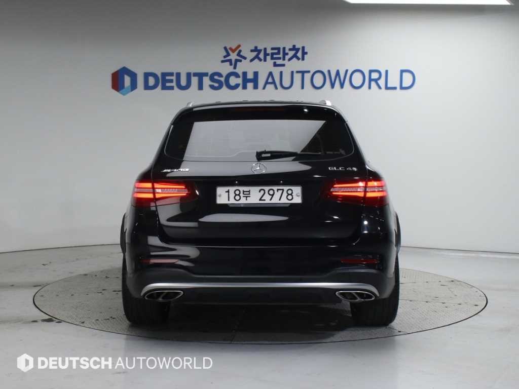 벤츠 GLC 클래스 GLC클래스 X253 AMG GLC 43 4MATIC 이미지 4