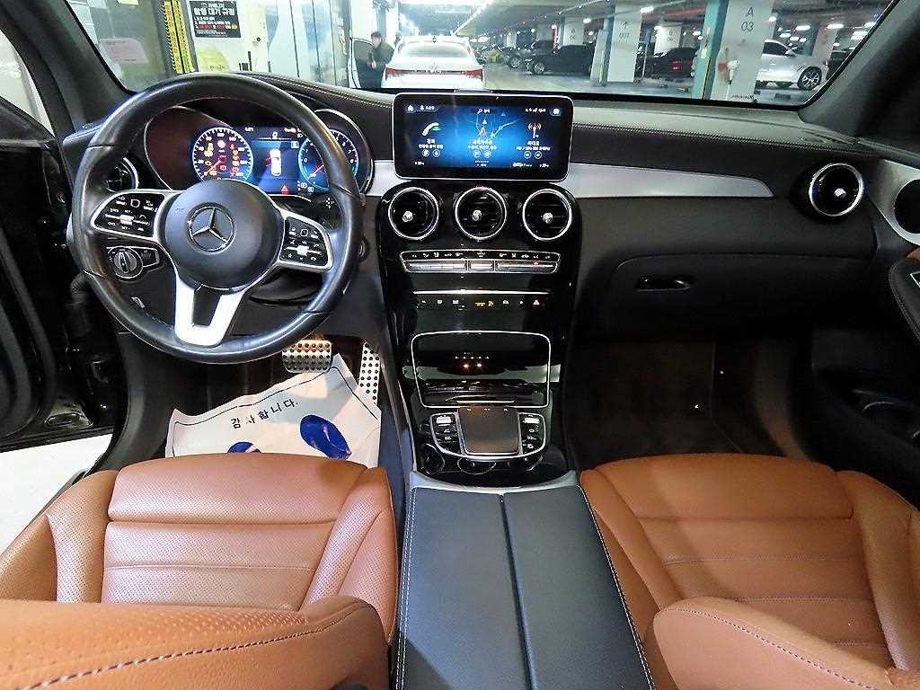 벤츠 GLC 클래스 GLC클래스 X253 GLC 300 e 4MATIC 이미지 10