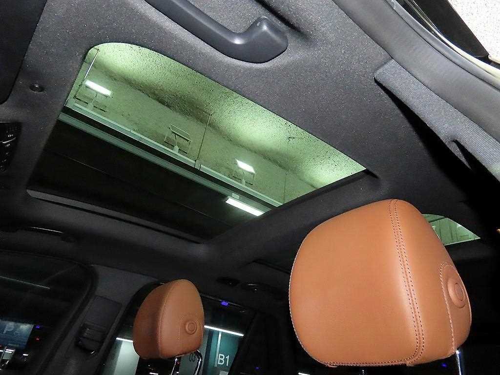 벤츠 GLC 클래스 GLC클래스 X253 GLC 300 e 4MATIC 이미지 14