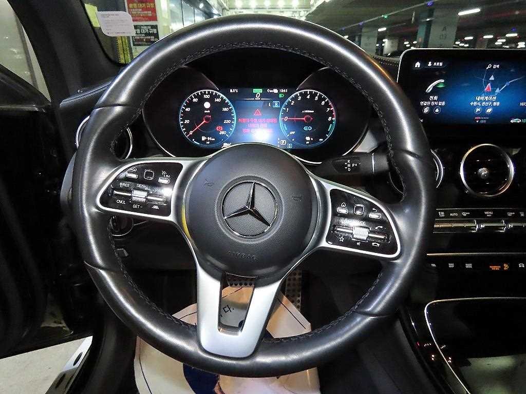 벤츠 GLC 클래스 GLC클래스 X253 GLC 300 e 4MATIC 이미지 8