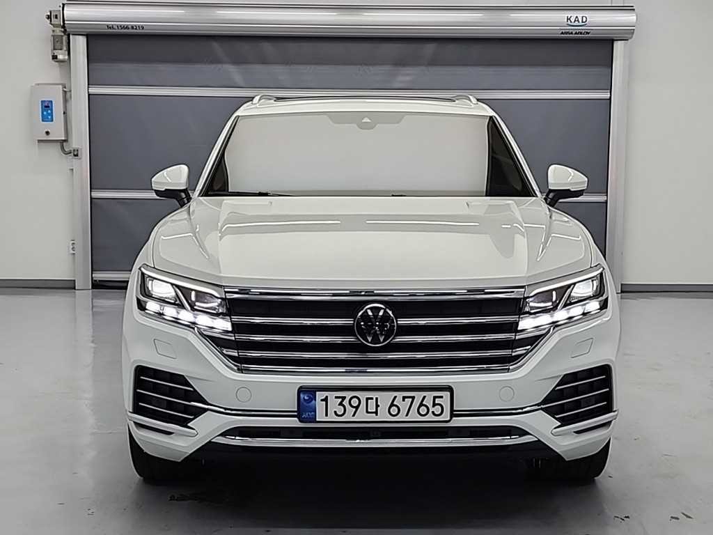 폭스바겐 투아렉 투아렉 3세대 3.0 TDI 프레스티지 이미지 2