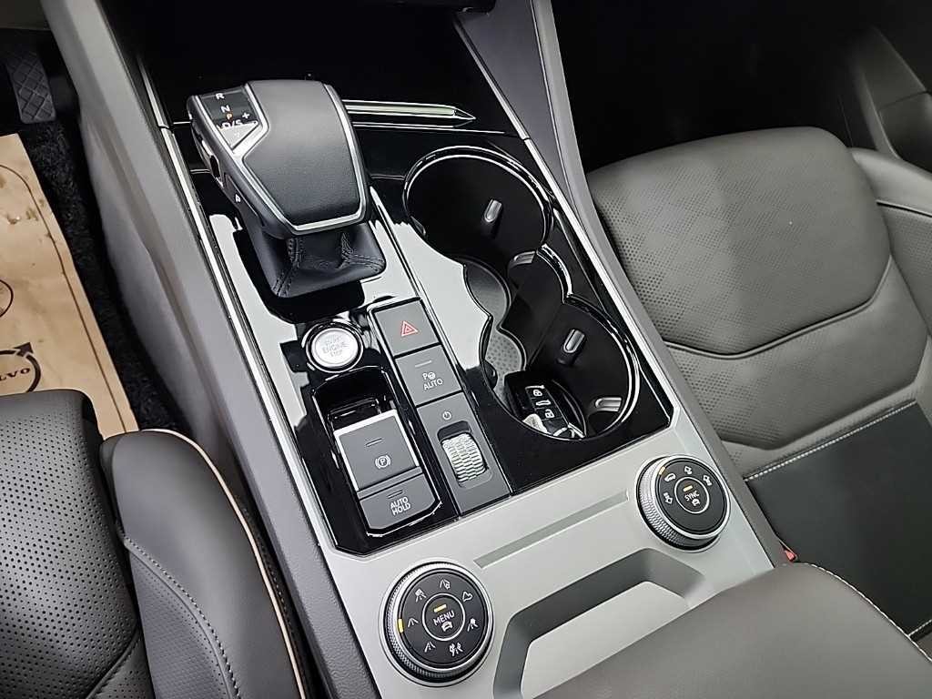 폭스바겐 투아렉 투아렉 3세대 3.0 TDI 프레스티지 이미지 8