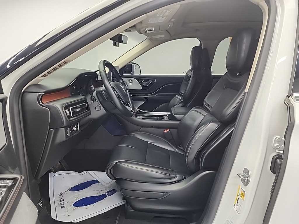 링컨 에비에이터 에비에이터 2세대 3.0 PHEV GT AWD 이미지 11