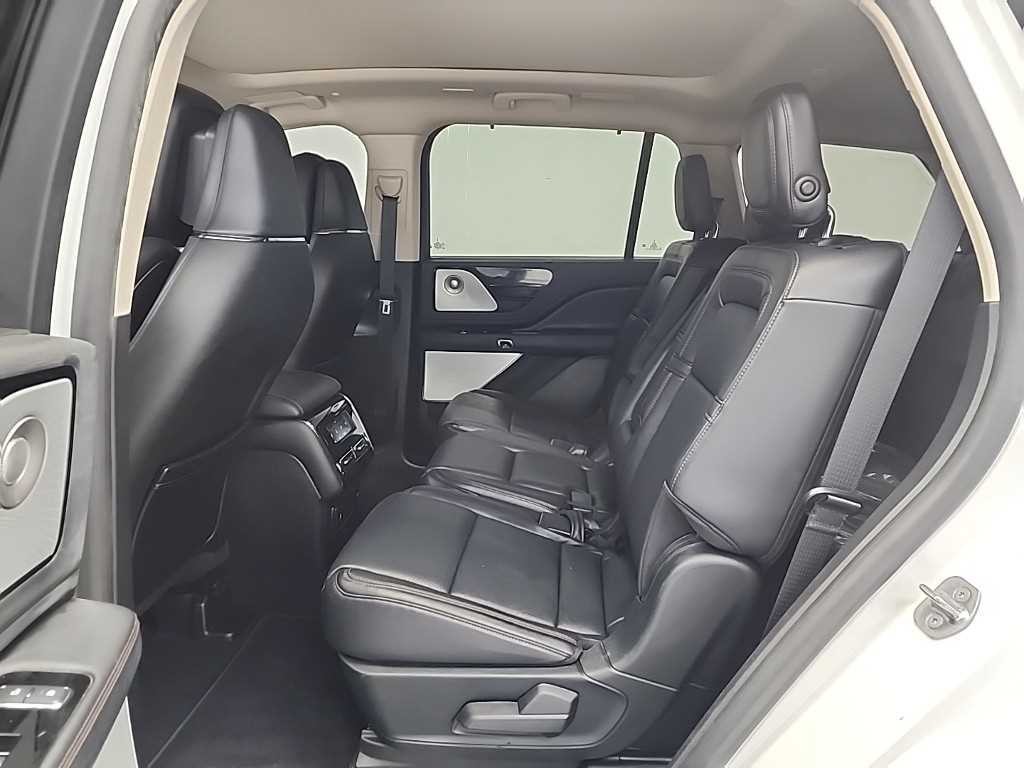 링컨 에비에이터 에비에이터 2세대 3.0 PHEV GT AWD 이미지 12