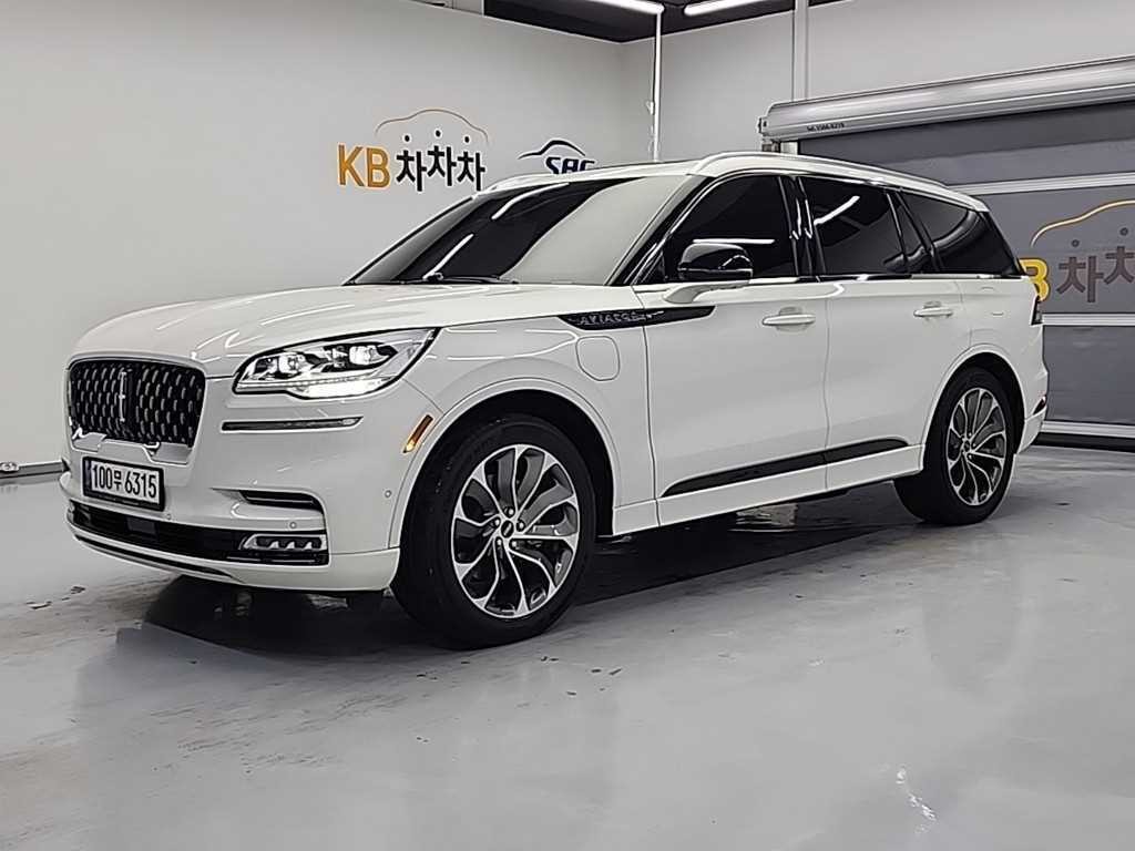 링컨 에비에이터 에비에이터 2세대 3.0 PHEV GT AWD 이미지 3