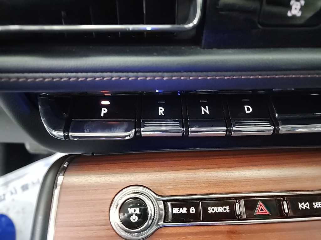 링컨 에비에이터 에비에이터 2세대 3.0 PHEV GT AWD 이미지 8