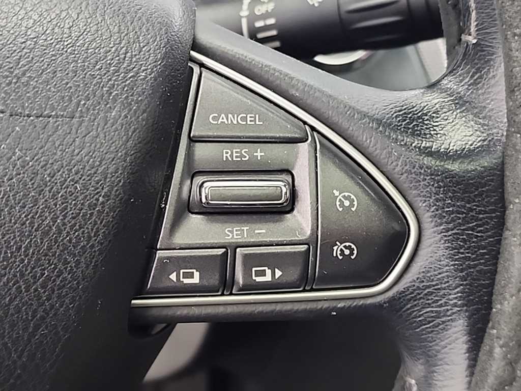 인피니티 Q Q50 2.2D 프리미엄 이미지 17