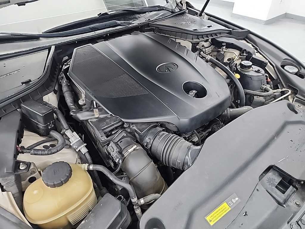 인피니티 Q Q50 2.2D 프리미엄 이미지 5