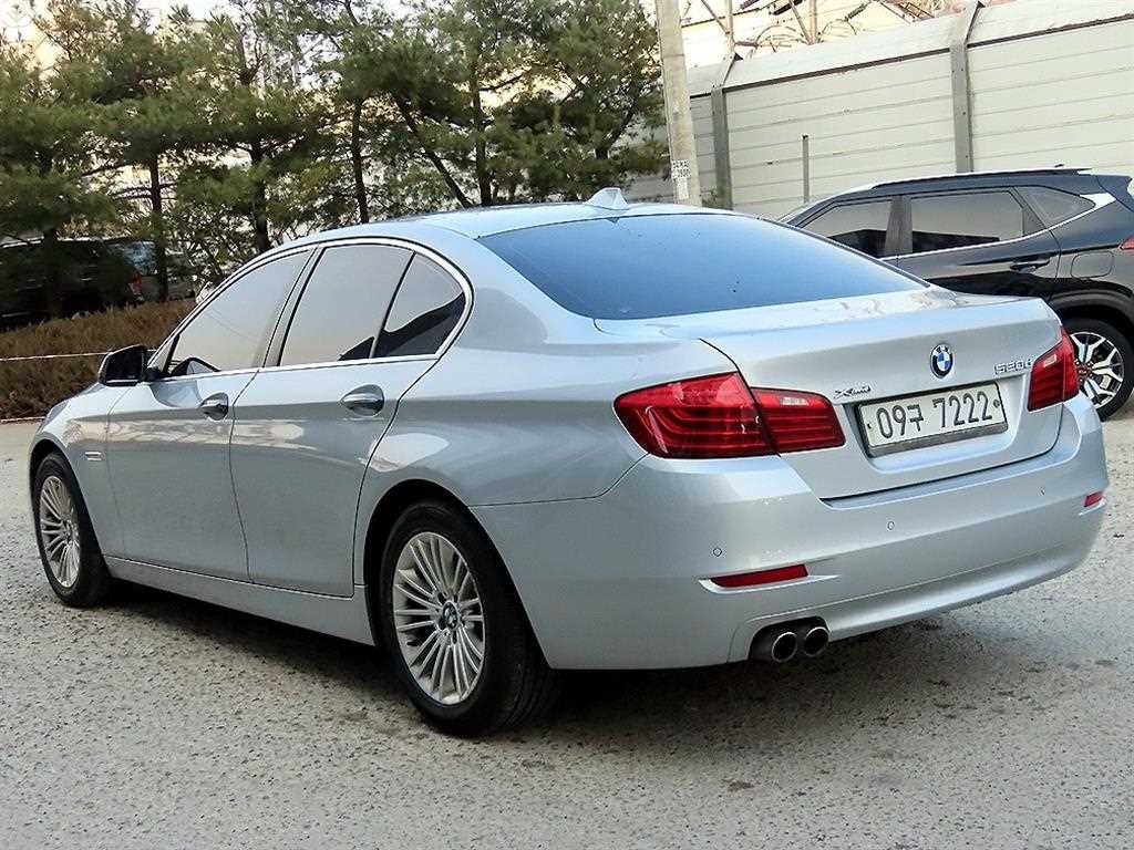 BMW 5시리즈 5시리즈 (F10) 520d xDrive 이미지 3