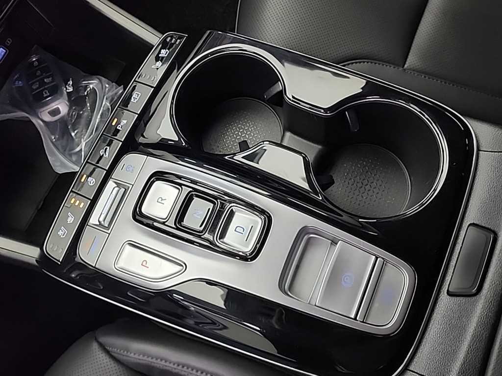 현대 투싼 투싼 (NX4) 디젤 2.0 4WD 프리미엄 이미지 8