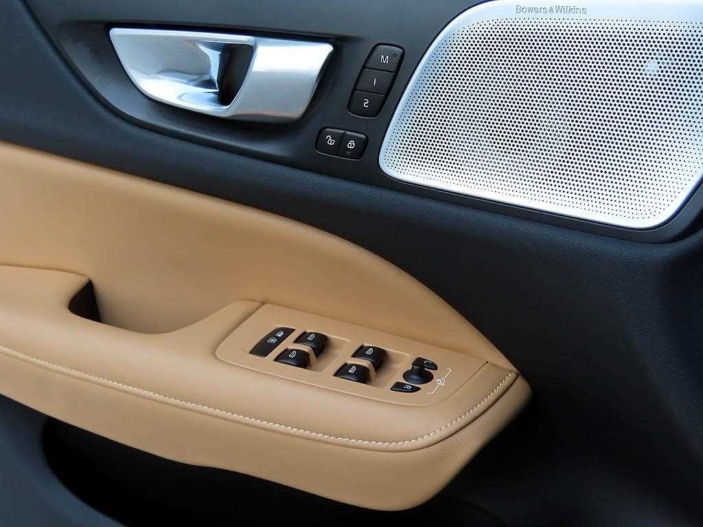 볼보 S60 S60(3세대) B5 인스크립션 이미지 12