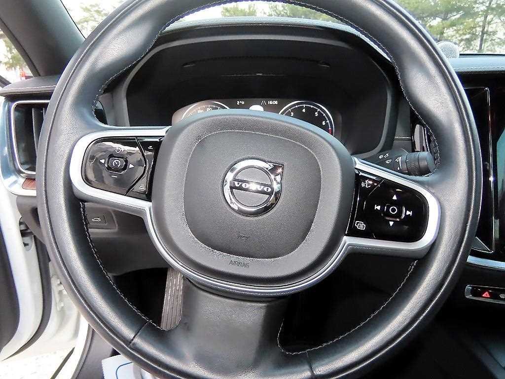 볼보 S60 S60(3세대) B5 인스크립션 이미지 8