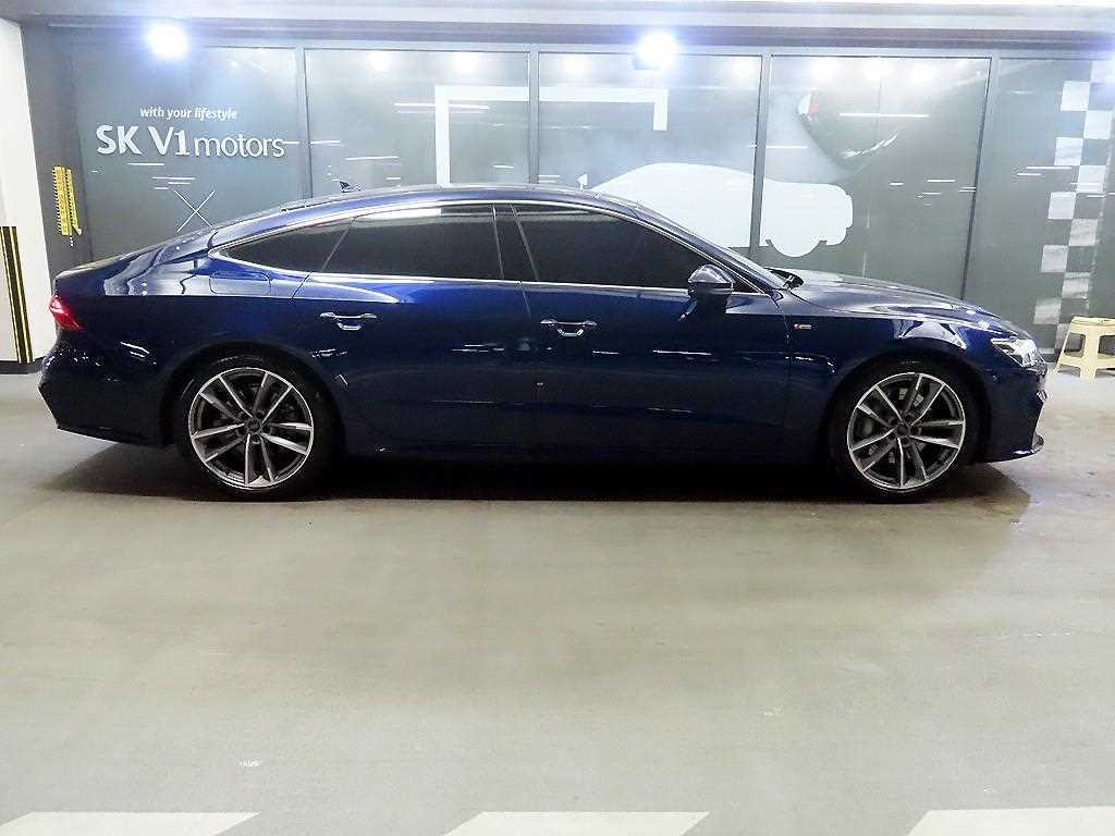 아우디 A7 A7 (4K) 55 TFSI 콰트로 프리미엄 이미지 3
