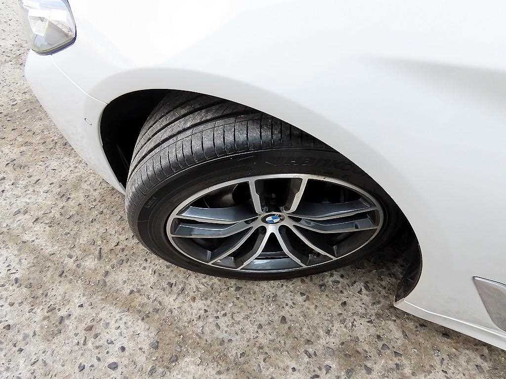 BMW 5시리즈 5시리즈 (G30) 520i M 스포츠 이미지 20