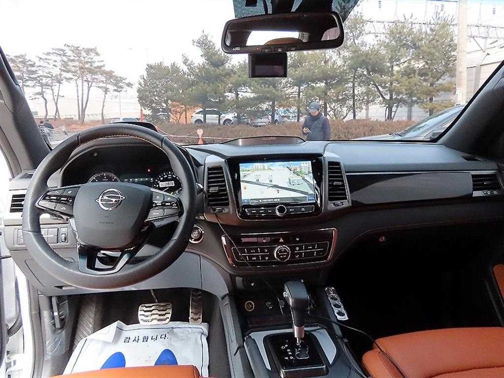 KG모빌리티(쌍용) 렉스턴 더 뉴 렉스턴 스포츠 칸 디젤 2.2 4WD 노블레스 이미지 7