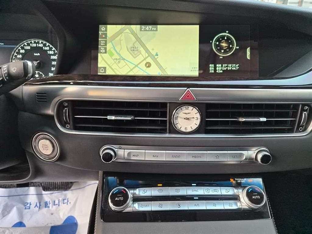 제네시스 G90 3.8 GDI AWD 프리미엄 럭셔리 이미지 14
