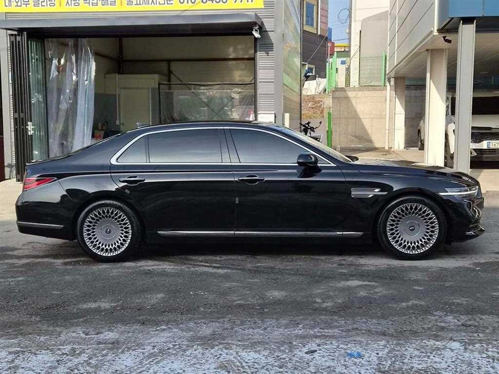 제네시스 G90 3.8 GDI AWD 프리미엄 럭셔리 이미지 3
