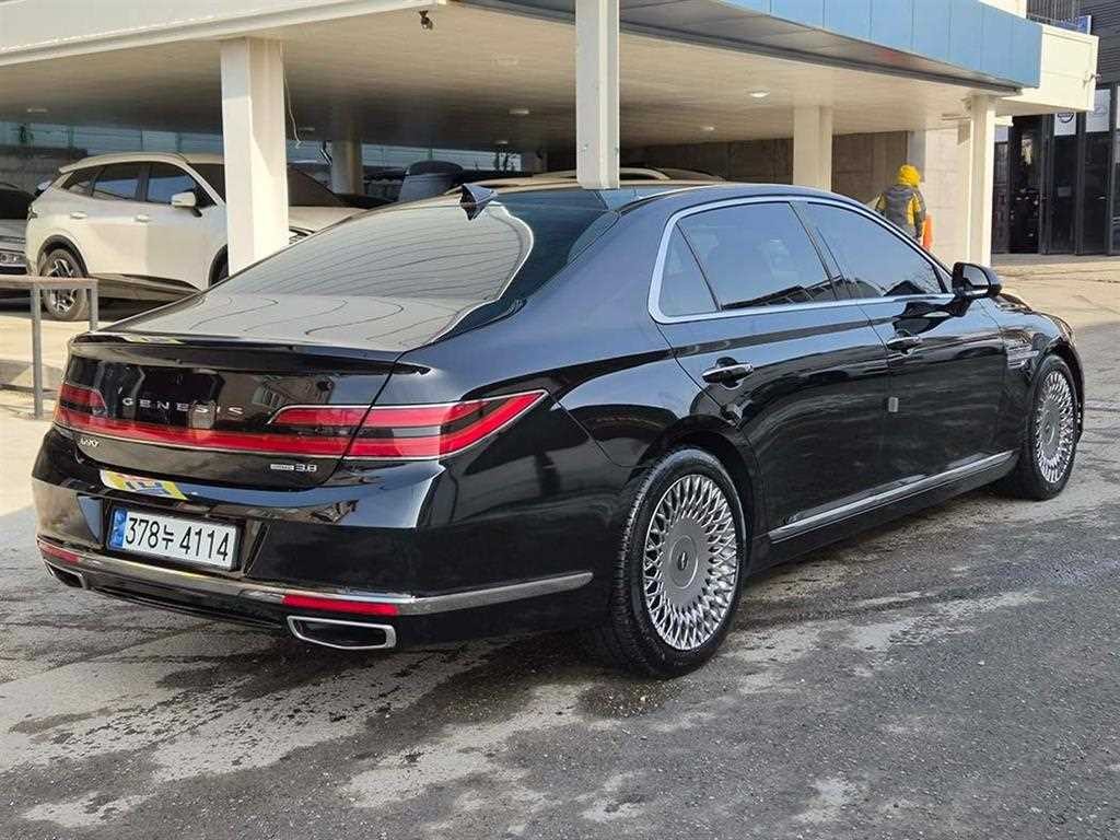 제네시스 G90 3.8 GDI AWD 프리미엄 럭셔리 이미지 4