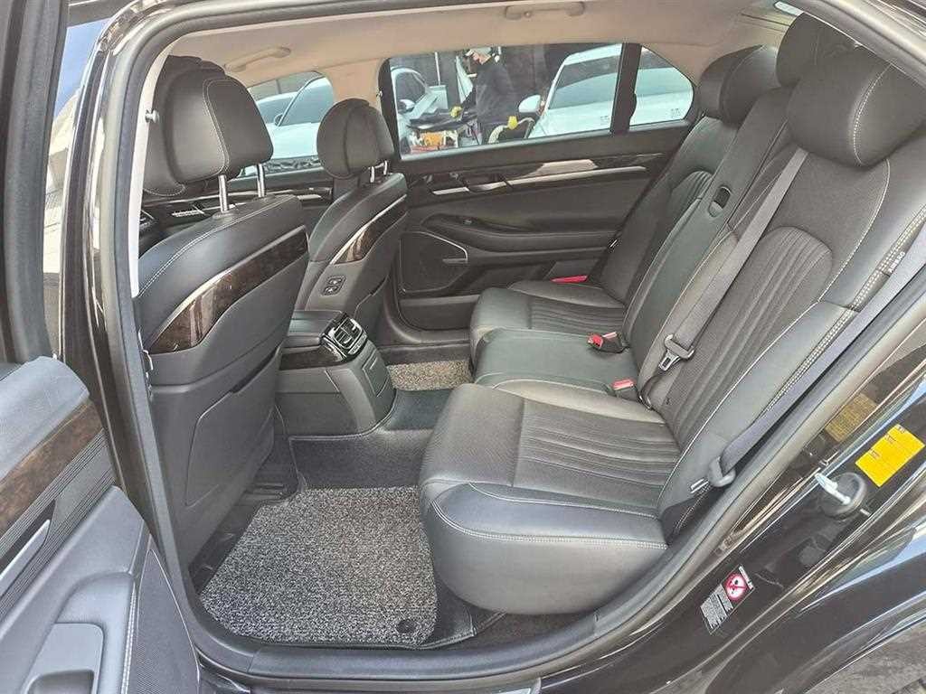 제네시스 G90 3.8 GDI AWD 프리미엄 럭셔리 이미지 7