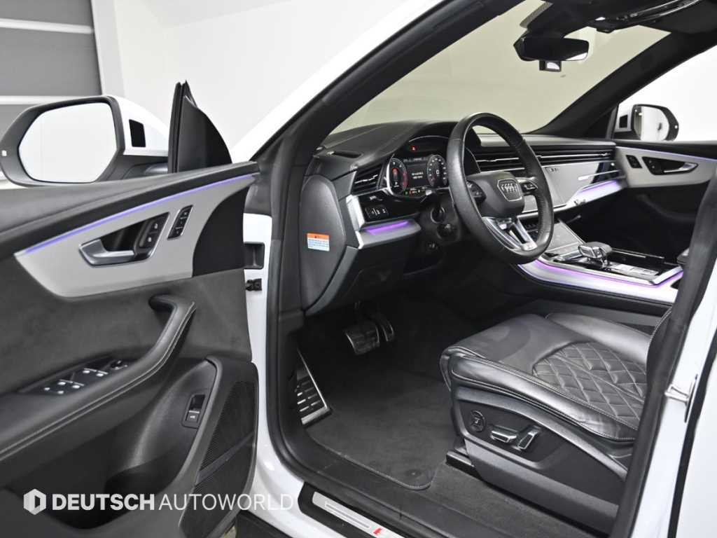 아우디 Q8 50 TDI 콰트로 프리미엄 이미지 11